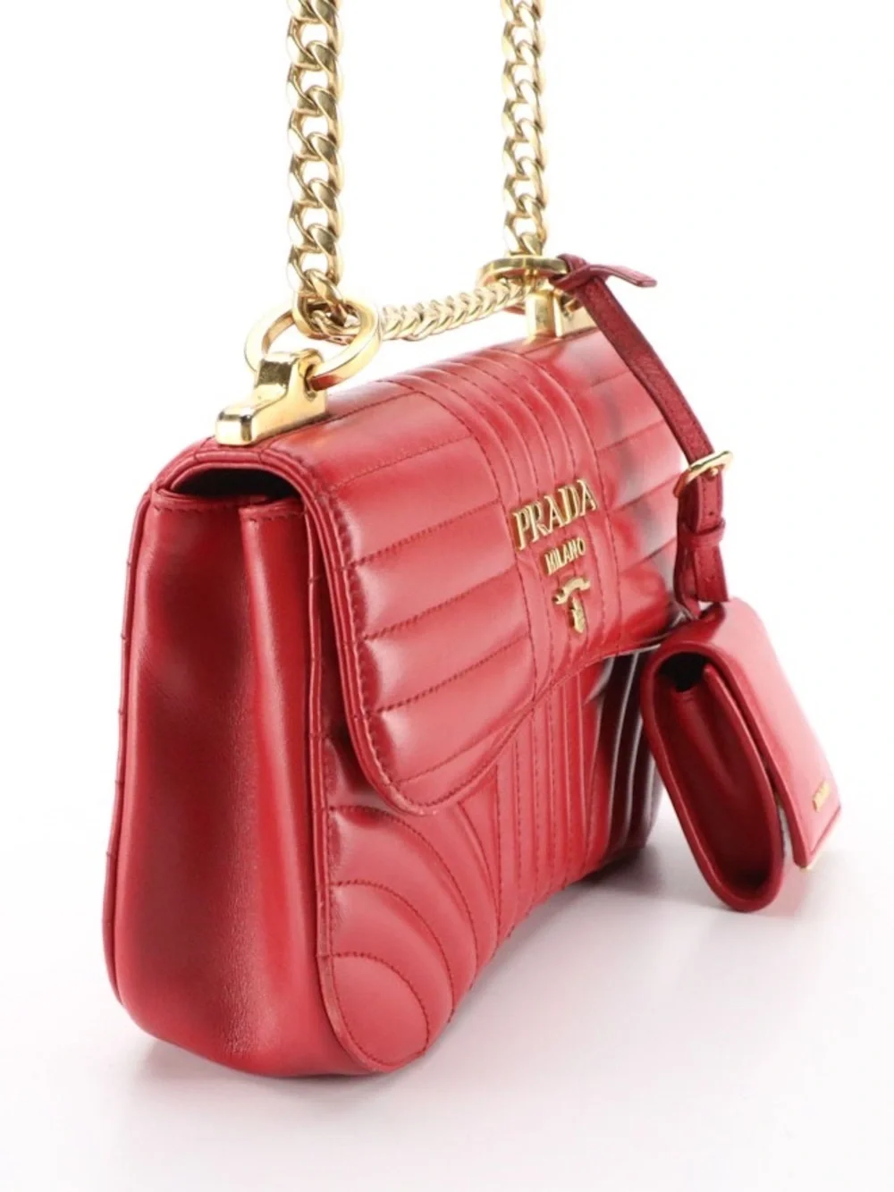 Prada Diagramme Quilted Leather Shoulder Bag in Red with Chain Strap Crossbody - Picture 6 of 16